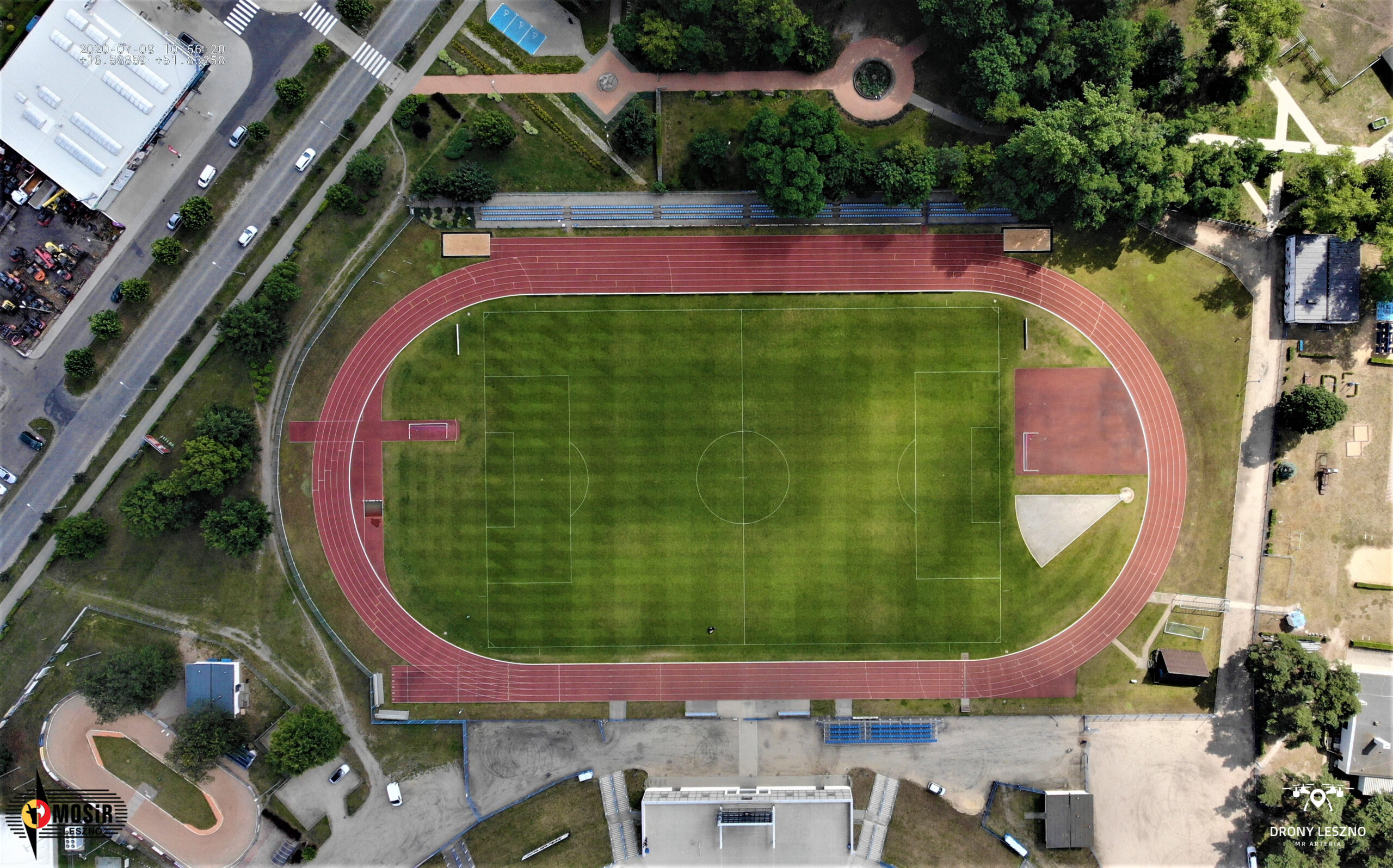 Stadion Piłkarsko-Lekkoatletyczny im. Leszczyńskich Olimpijczyków 